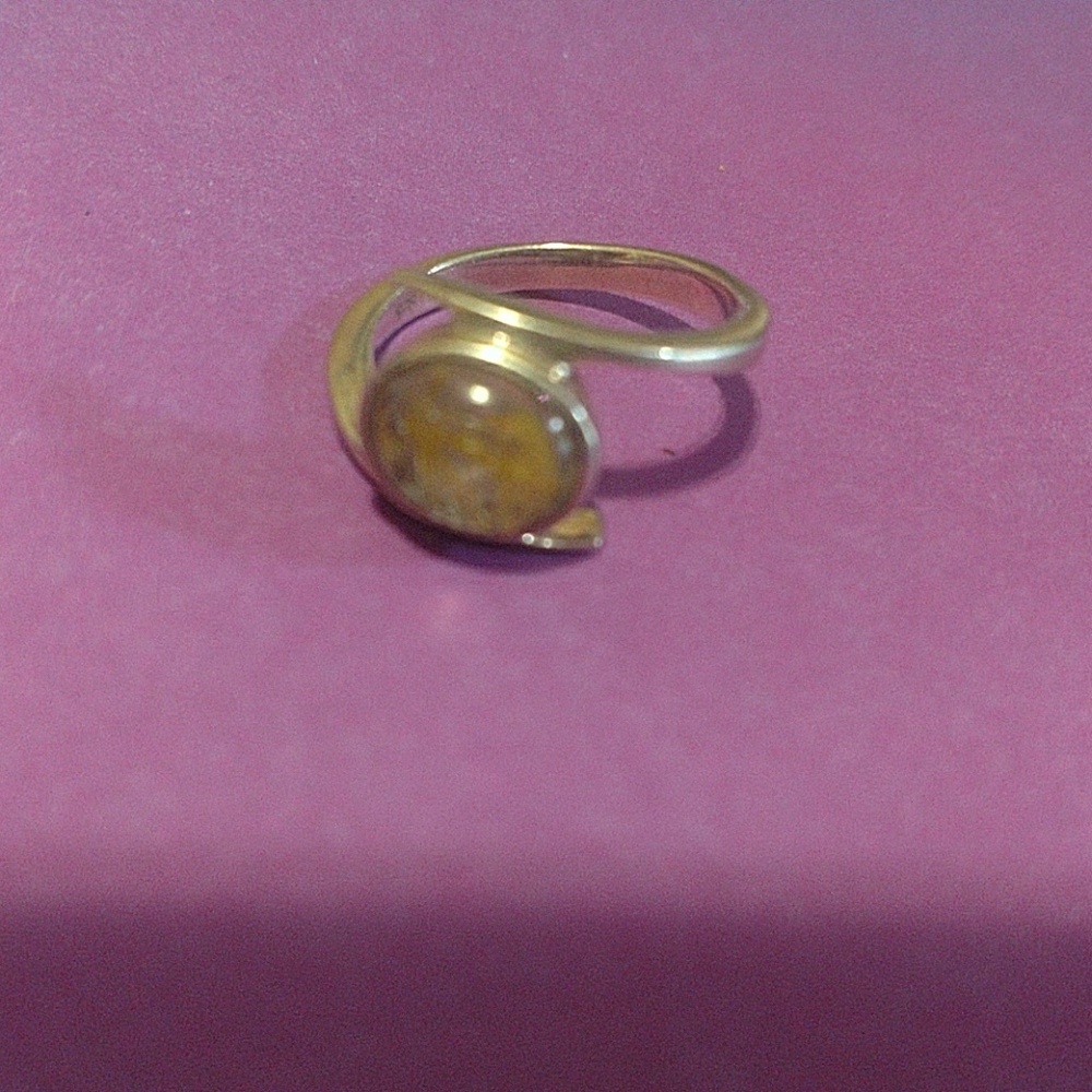 Vintage sterling silver ring